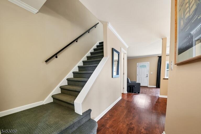 Property listing MLS 4048676 photo 10