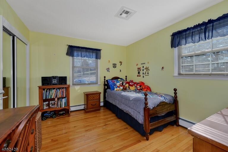Property listing MLS 4048696 photo 14
