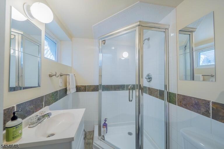 Property listing MLS 4048707 photo 29