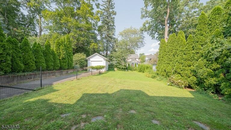 Property listing MLS 4048707 photo 30