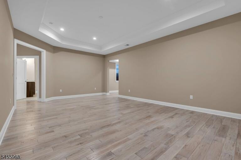 Property listing MLS 4048745 photo 7