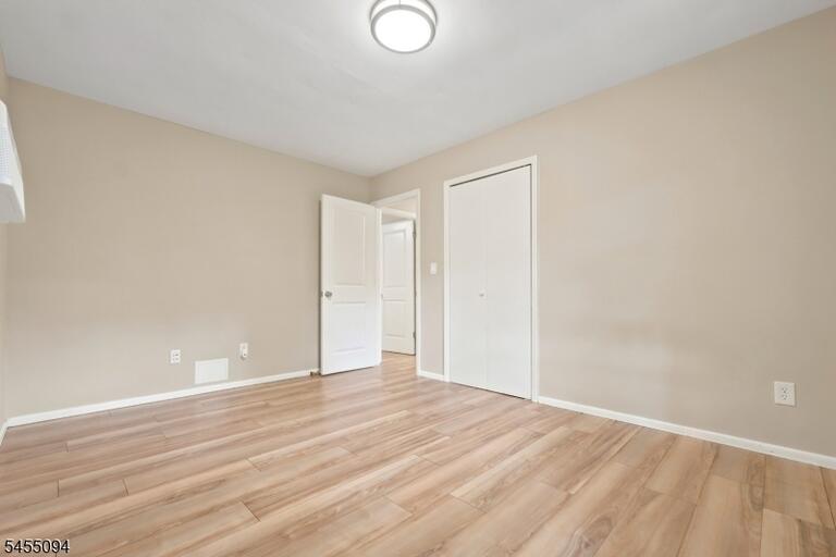 Property listing MLS 4048757 photo 33