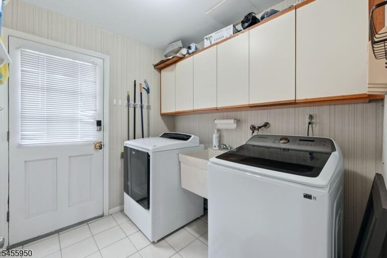 Property listing MLS 4048763 photo 11