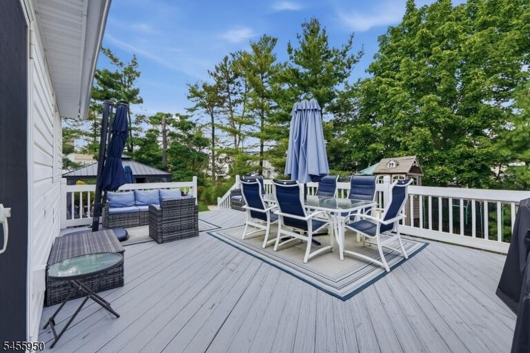Property listing MLS 4048763 photo 35