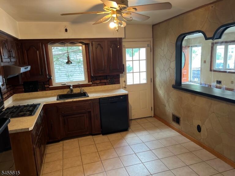 Property listing MLS 4048775 photo 7
