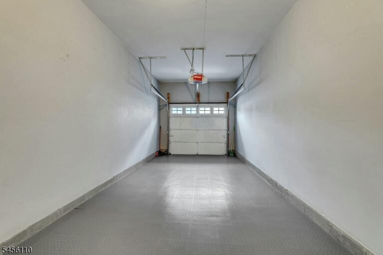Property listing MLS 4048780 photo 18