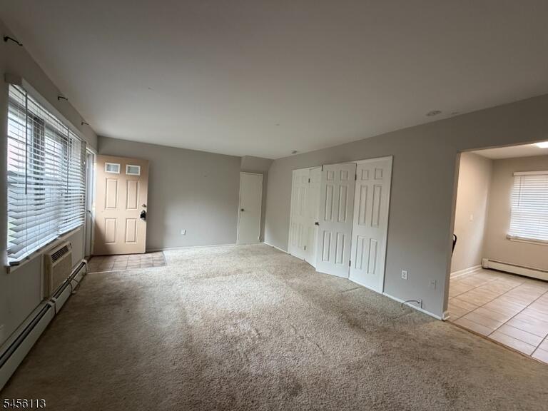 Property listing MLS 4048782 photo 4