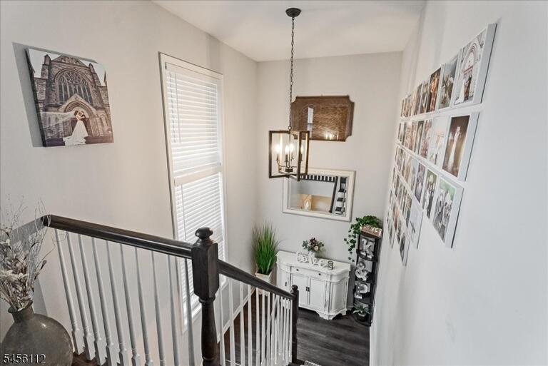 Property listing MLS 4048783 photo 15