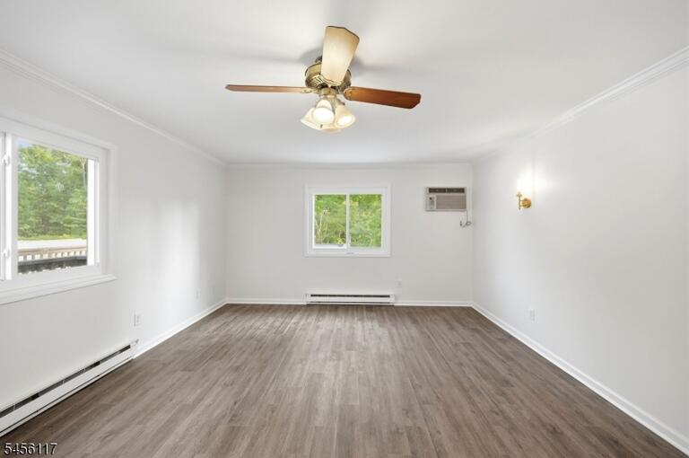 Property listing MLS 4048788 photo 8
