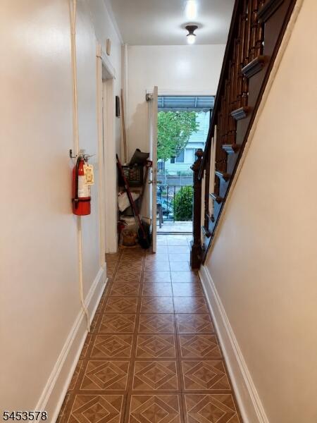 Property listing MLS 4048794 photo 2
