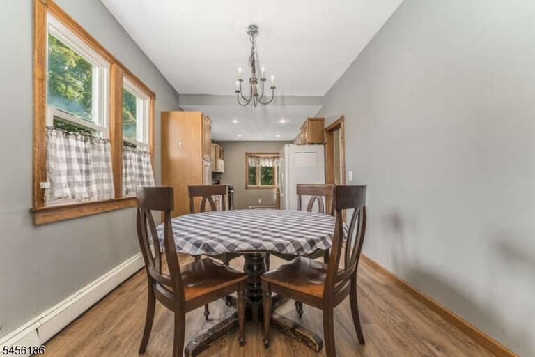 Property listing MLS 4048832 photo 11