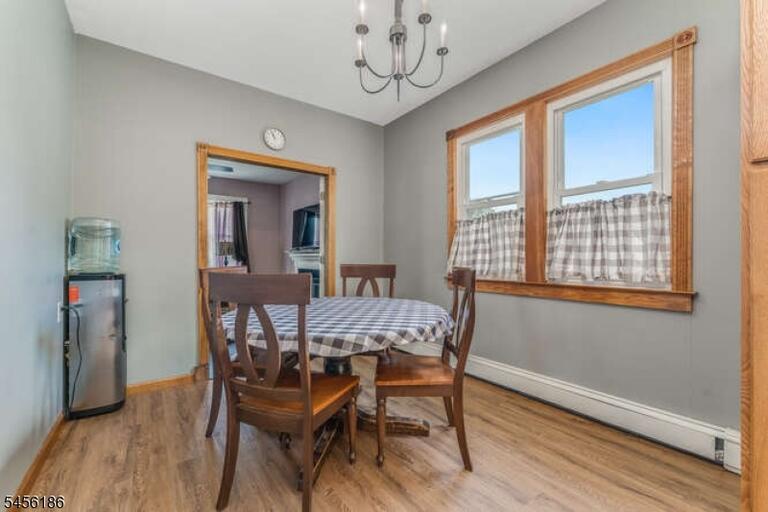 Property listing MLS 4048832 photo 12