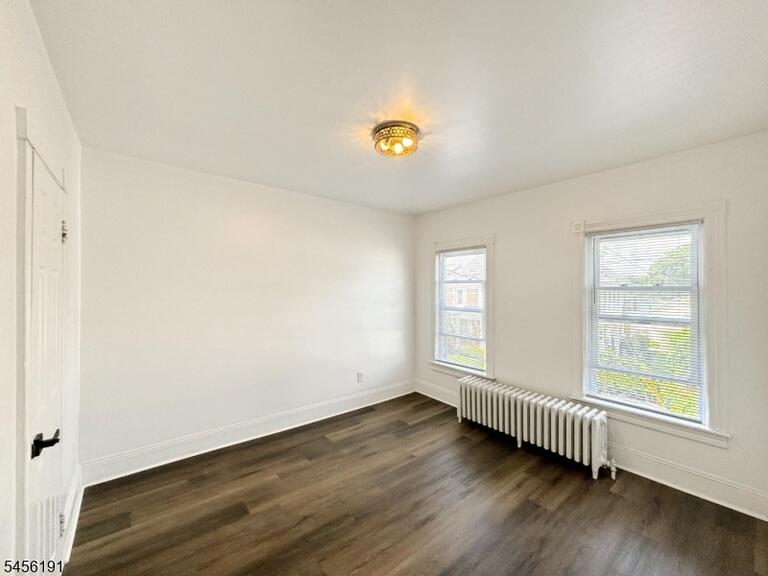 Property listing MLS 4048835 photo 15