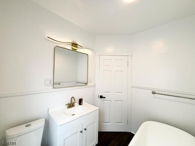 Property listing MLS 4048835 photo 18