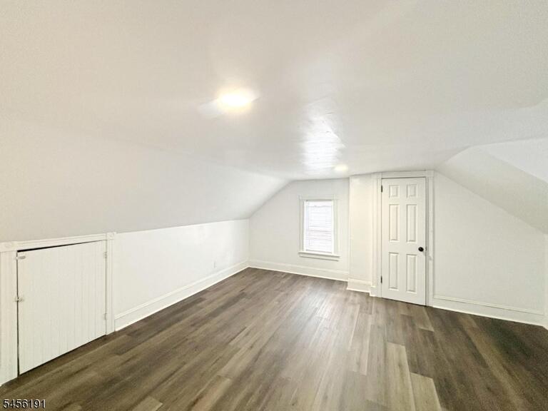 Property listing MLS 4048835 photo 22