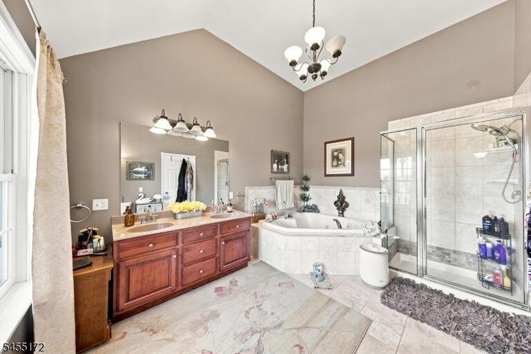 Property listing MLS 4048848 photo 16