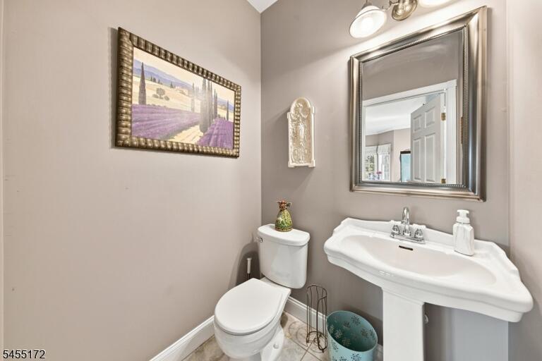 Property listing MLS 4048848 photo 20