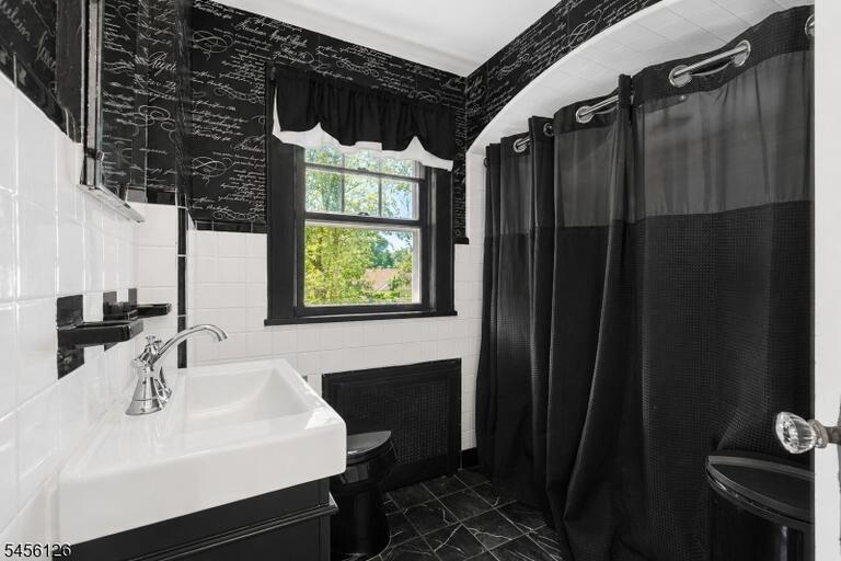 Property listing MLS 4048853 photo 18