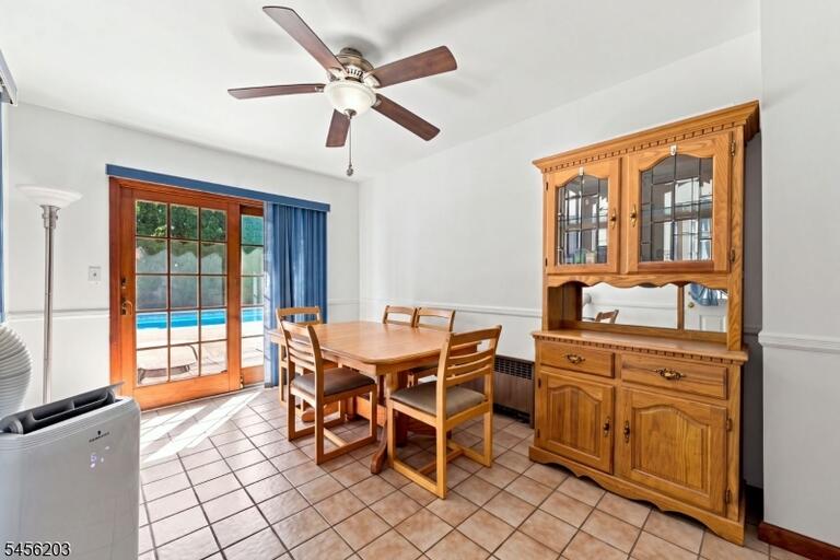 Property listing MLS 4048854 photo 10