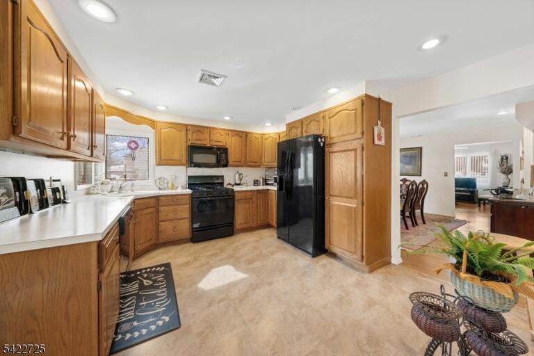 Property listing MLS 4048857 photo 8