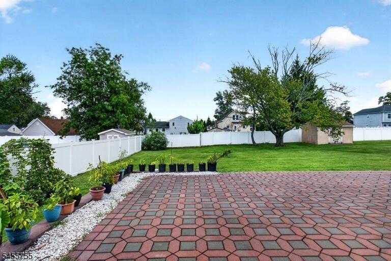 Property listing MLS 4048865 photo 29