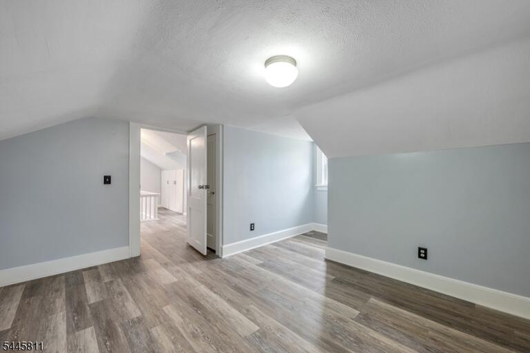 Property listing MLS 4048869 photo 18