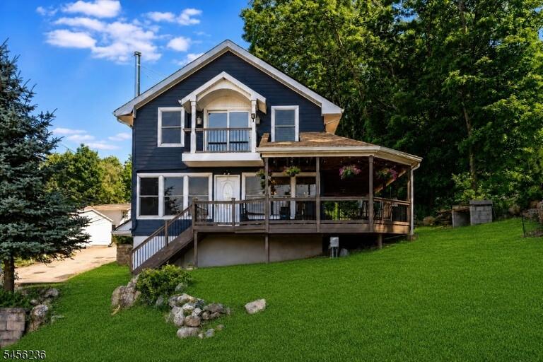 Property listing MLS 4048873 photo 1