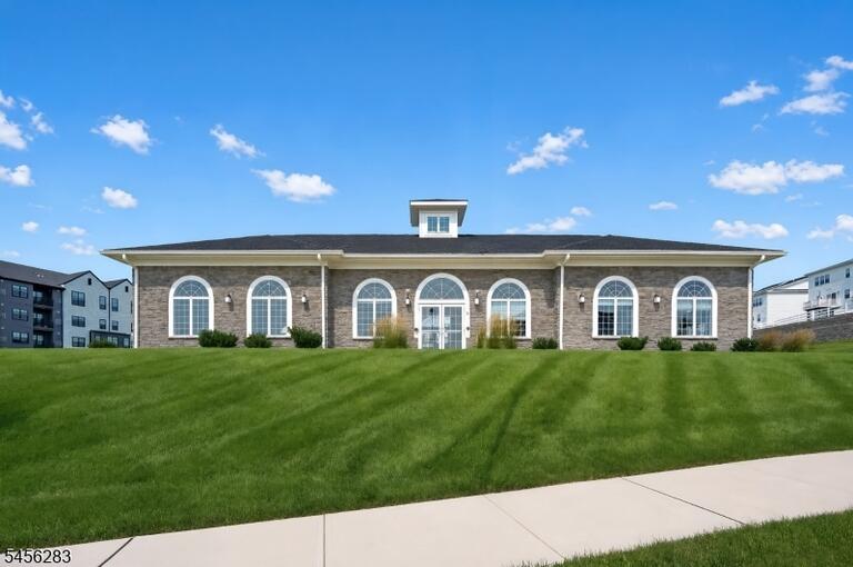 Property listing MLS 4048900 photo 35