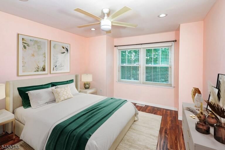 Property listing MLS 4048979 photo 31