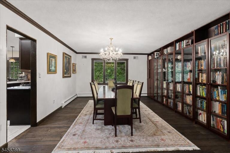 Property listing MLS 4048994 photo 12