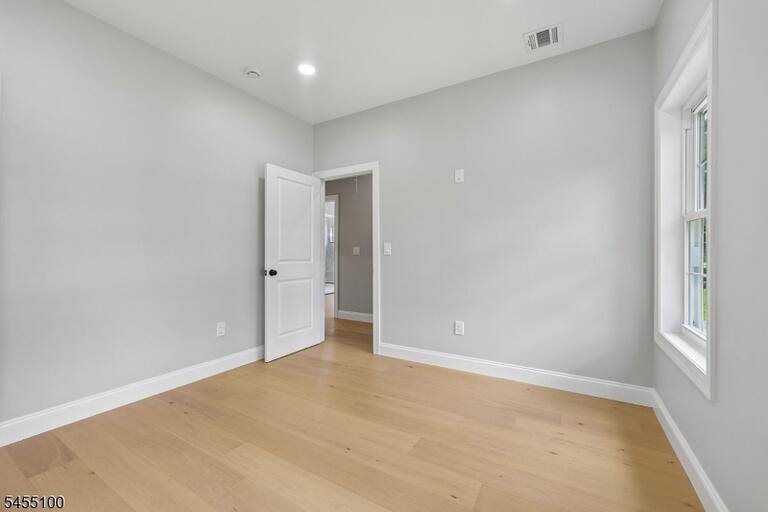 Property listing MLS 4049014 photo 43
