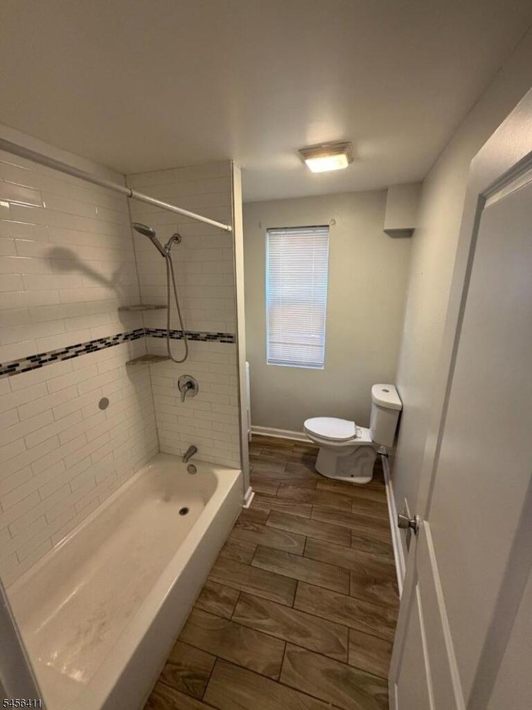 Property listing MLS 4049016 photo 8