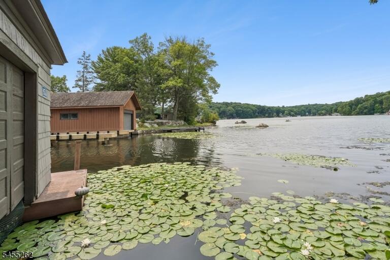 Property listing MLS 4049030 photo 31