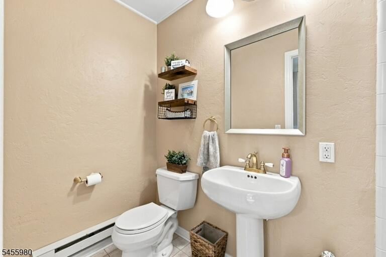 Property listing MLS 4049032 photo 24