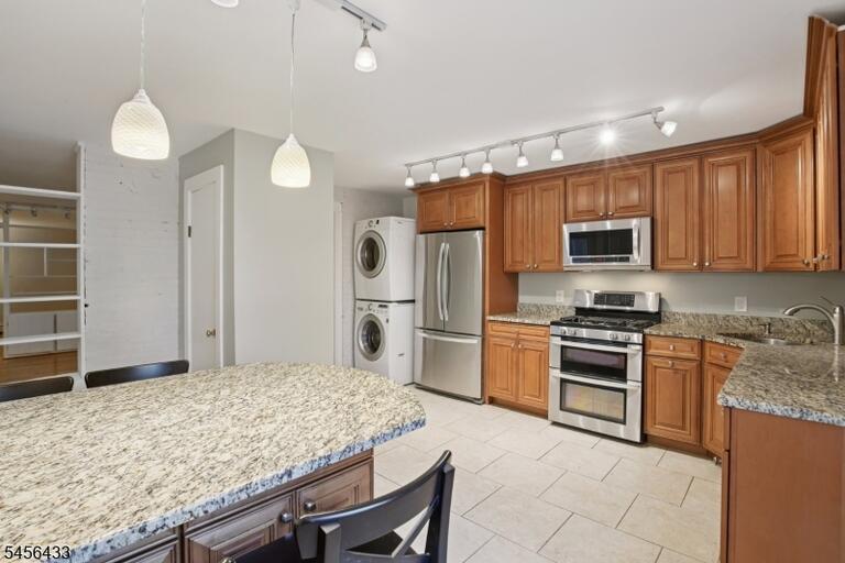 Property listing MLS 4049042 photo 13