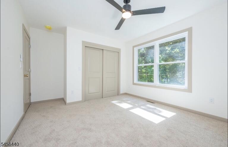 Property listing MLS 4049045 photo 15