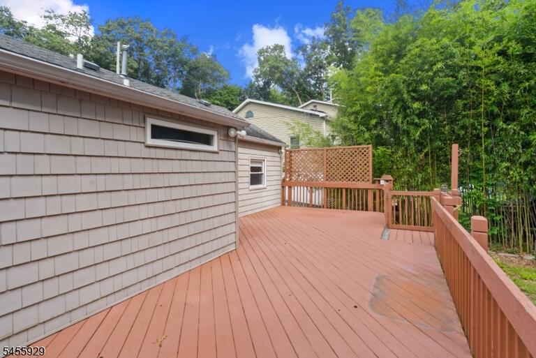 Property listing MLS 4049047 photo 26