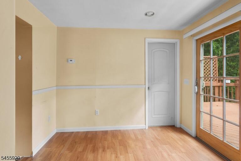 Property listing MLS 4049047 photo 9