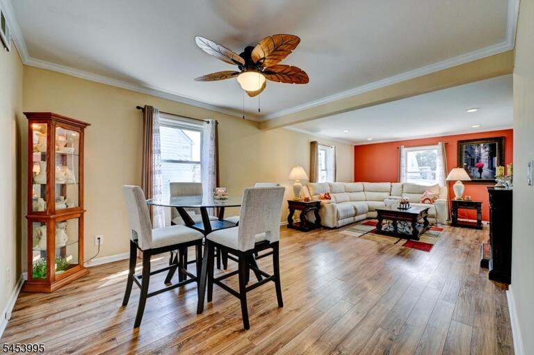 Property listing MLS 4049050 photo 11