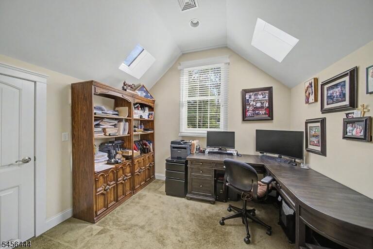 Property listing MLS 4049063 photo 28