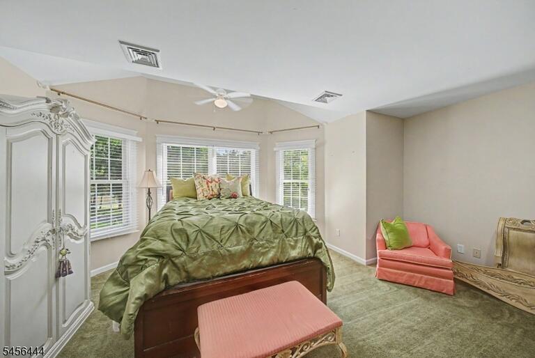 Property listing MLS 4049063 photo 35