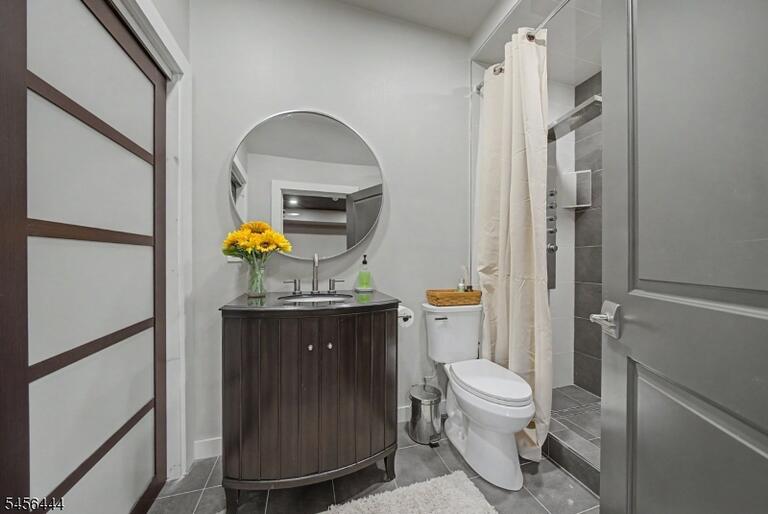 Property listing MLS 4049063 photo 42