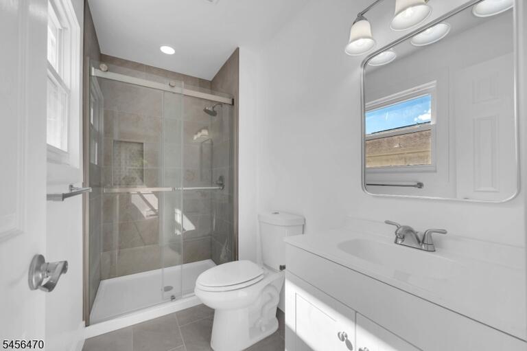 Property listing MLS 4049072 photo 11