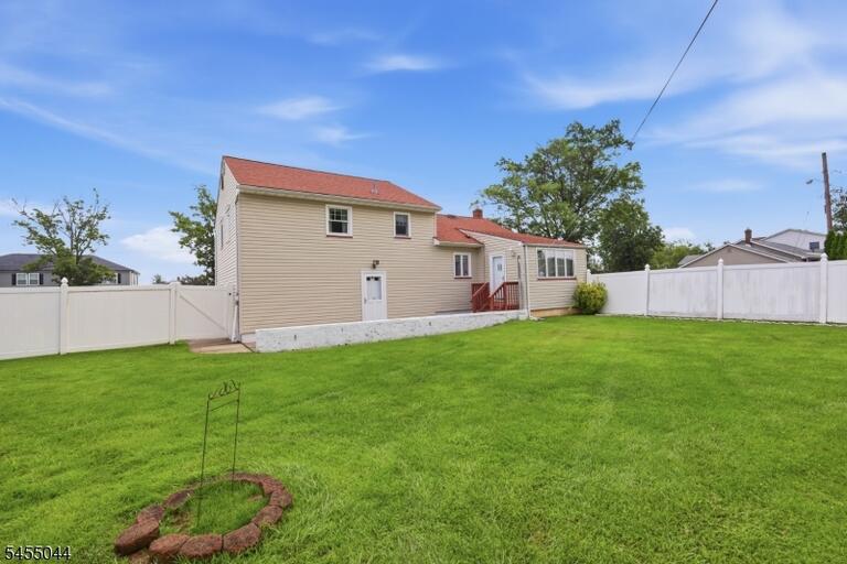 Property listing MLS 4049077 photo 44