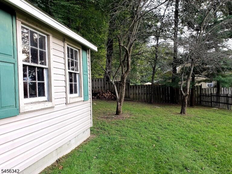 Property listing MLS 4049087 photo 13