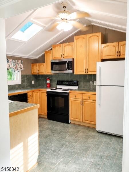 Property listing MLS 4049087 photo 6