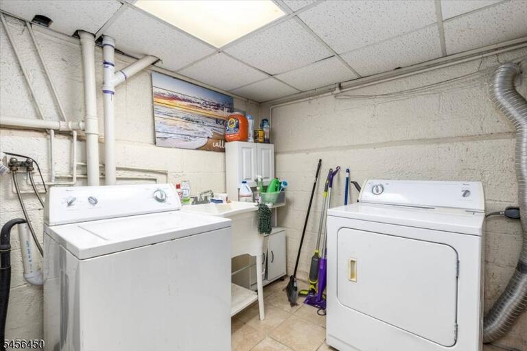 Property listing MLS 4049095 photo 19