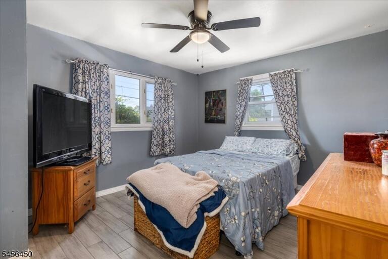 Property listing MLS 4049095 photo 7