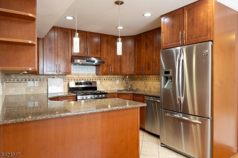 Property listing MLS 4049131 photo 9