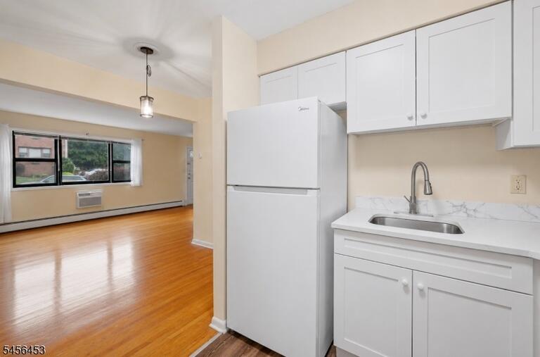 Property listing MLS 4049133 photo 5